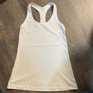 Lululemon cool racer back tank size 6 white